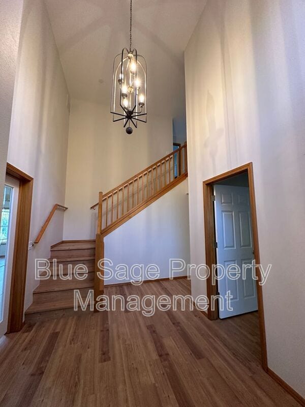 Building Photo - 200 Osprey Glen Rd