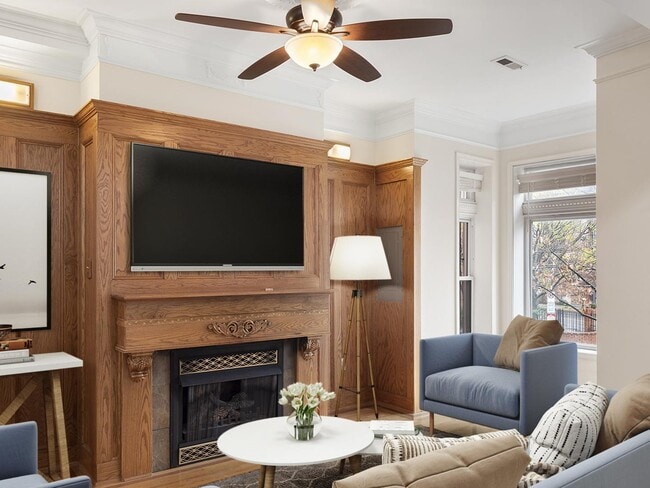 Building Photo - Historic Eckington townhouse near Red Line...