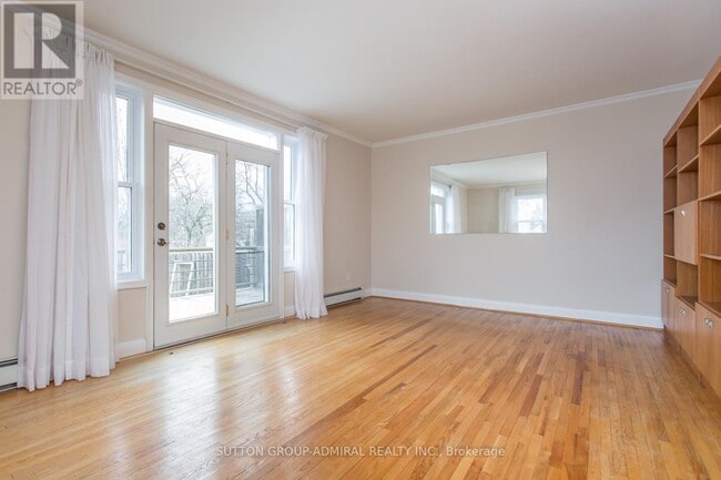 Building Photo - 26 Forty First St