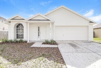 Building Photo - 28514 Meadowrush Way