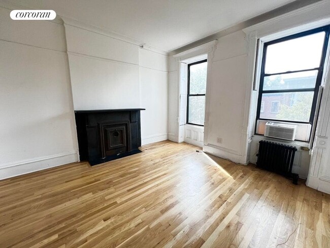 Building Photo - 539 Bergen St