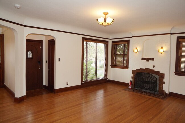 Foto del edificio - NE Portland - Irvington 3-bedroom Beauty!