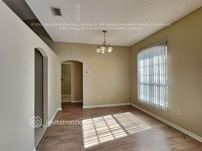 Foto del edificio - 4370 Camberly St