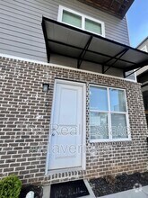 Building Photo - 1609 Fagan St