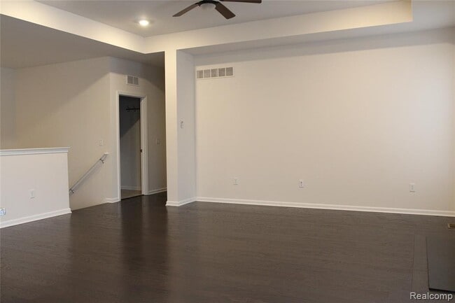 Building Photo - 8270 Carston Ln