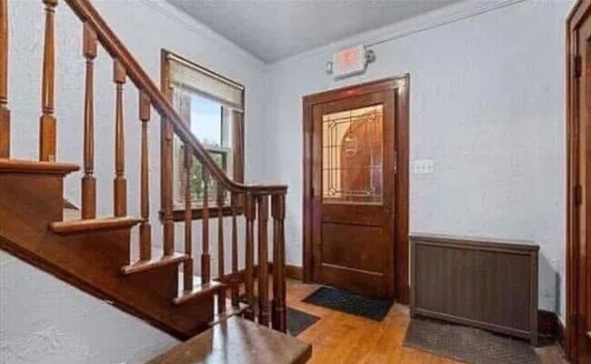 Foto del edificio - 16554 Fairfield St