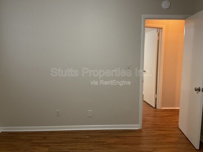 Foto del edificio - 2511 Evergreen Ave