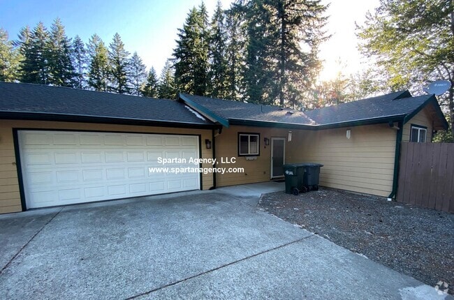 Building Photo - 9605 192nd Ave E