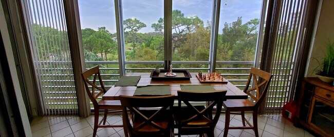 Foto del edificio - 3503 Oaks Way