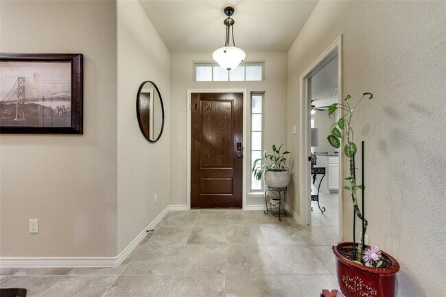 Foto del edificio - 3010 Lily Ln