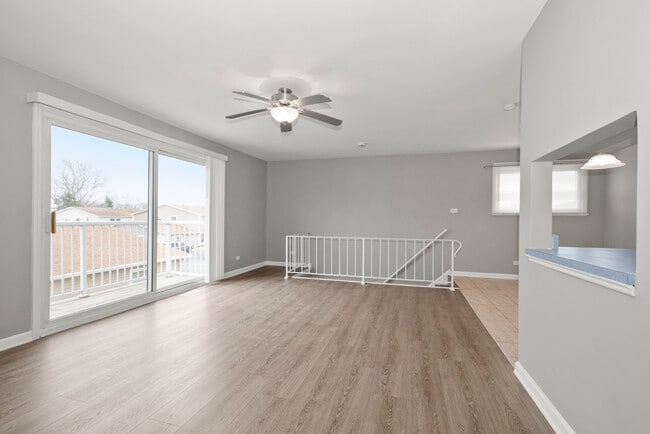 Building Photo - 7924 164th Pl