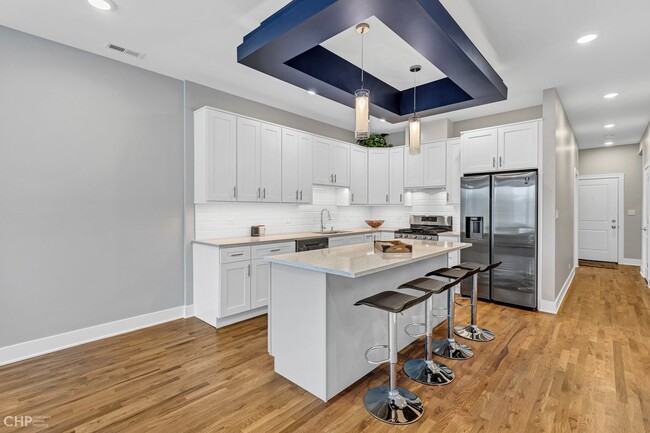 Building Photo - 4101 S Drexel Blvd