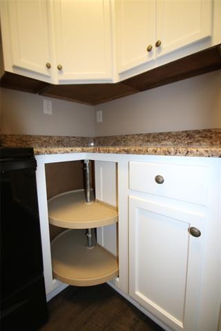 Building Photo - 6812 Cuculu Dr