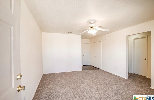 Building Photo - 2708 Garland Dr