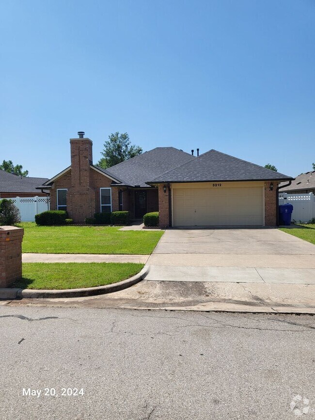 Crossroads West Apartments for Rent Norman, OK 25 Rentals