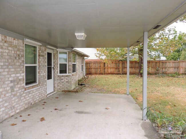 Building Photo - 7008 Andros Dr