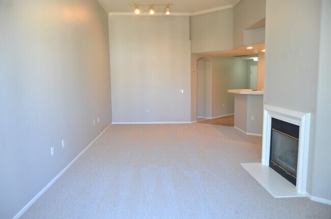 Foto del edificio - 9229 Regents Rd