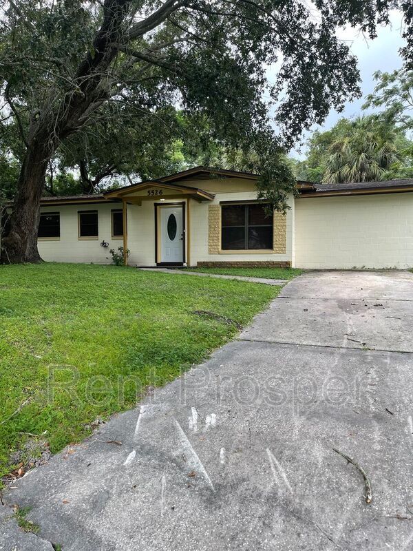5526 Ridgeway Dr, Orlando, FL 32819 House Rental in Orlando, FL