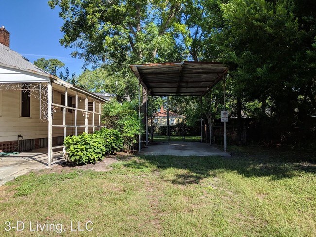 Foto del edificio - 3 br, 1 bath House - 233 Lawton Avenue