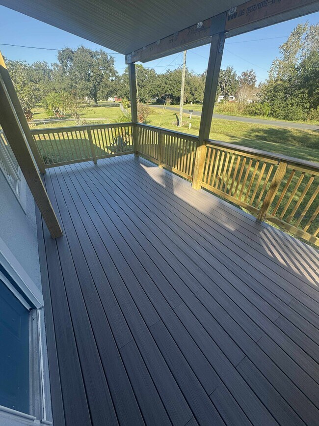 Photo - 2816 E Lake Rd House