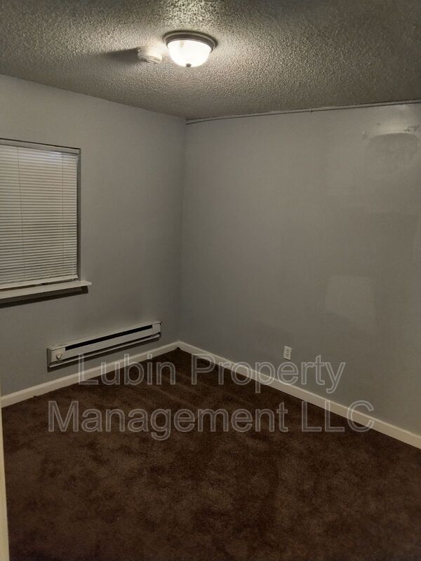 Foto del edificio - 1016 Peabody Ave