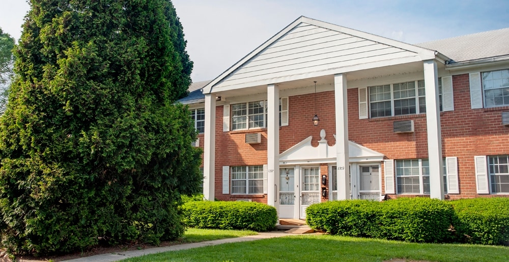 Sherwood Apartments photo 4