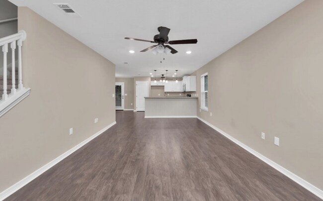 Foto del edificio - 210 Wainwright Dr