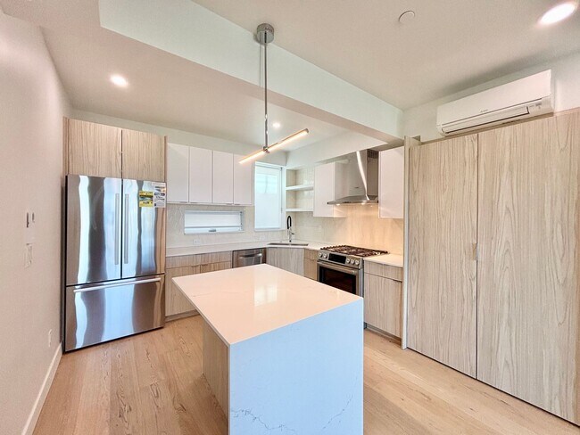 Foto del edificio - Stunning New Construction in Queen Anne wi...