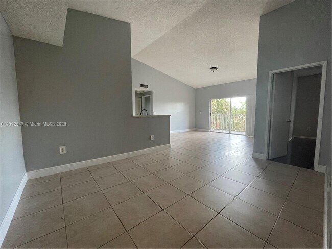 Foto del edificio - 6928 SW 39th St