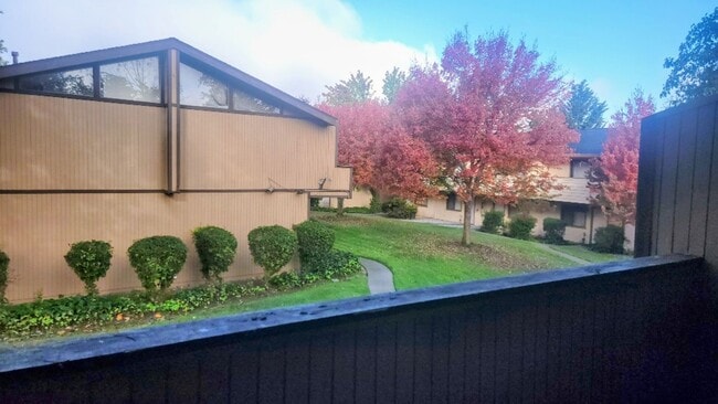 Foto del edificio - 395 Brockhurst Dr