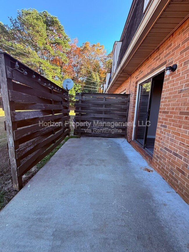 Building Photo - 3730 Old Flowery Branch Rd