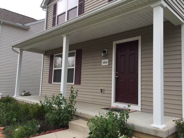 Building Photo - 1404 Bellow Falls Pl