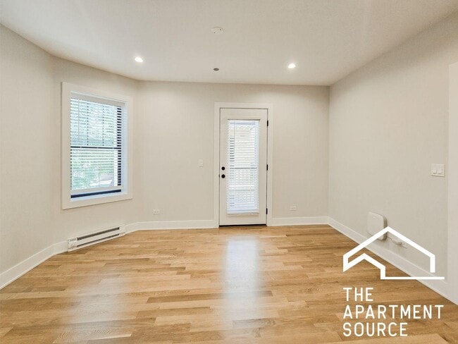 Photo - 2241 N Bissell St Apartment