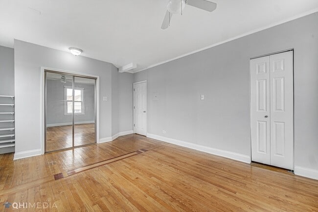 Foto del edificio - 2419 N Oak Park Ave
