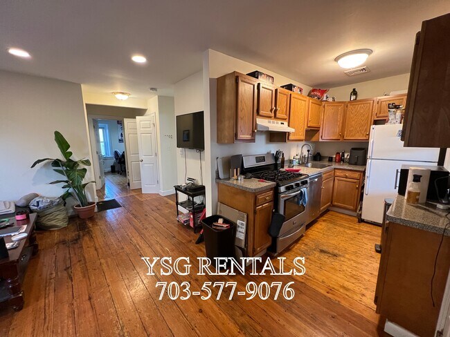 Foto del edificio - 124 Browne St