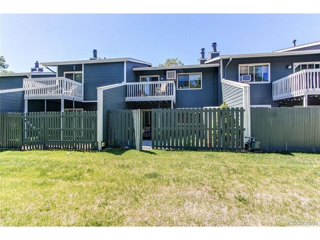 Foto del edificio - Glenwood Gardens Townhouse in Quiet Location