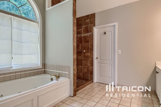 Foto del edificio - 2713 Trellis Ct SW