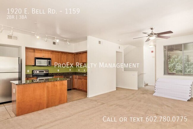 Building Photo - 2 Bedroom 2.5 Bathroom Townhome w/garage i...