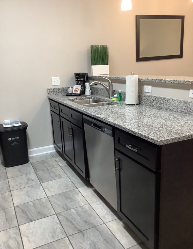 Building Photo - Palisades at Duncan