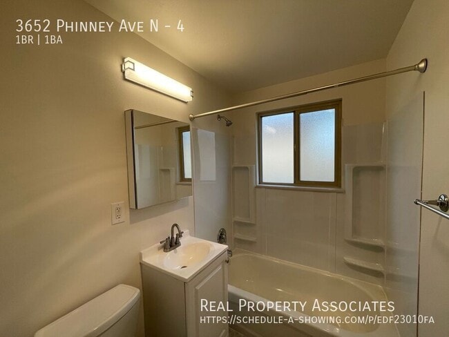 Building Photo - 3652 Phinney Ave N