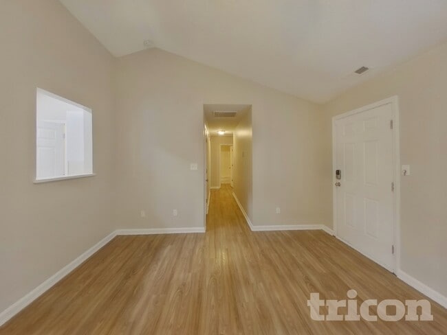 Building Photo - 4312 Windjammer Ct SW