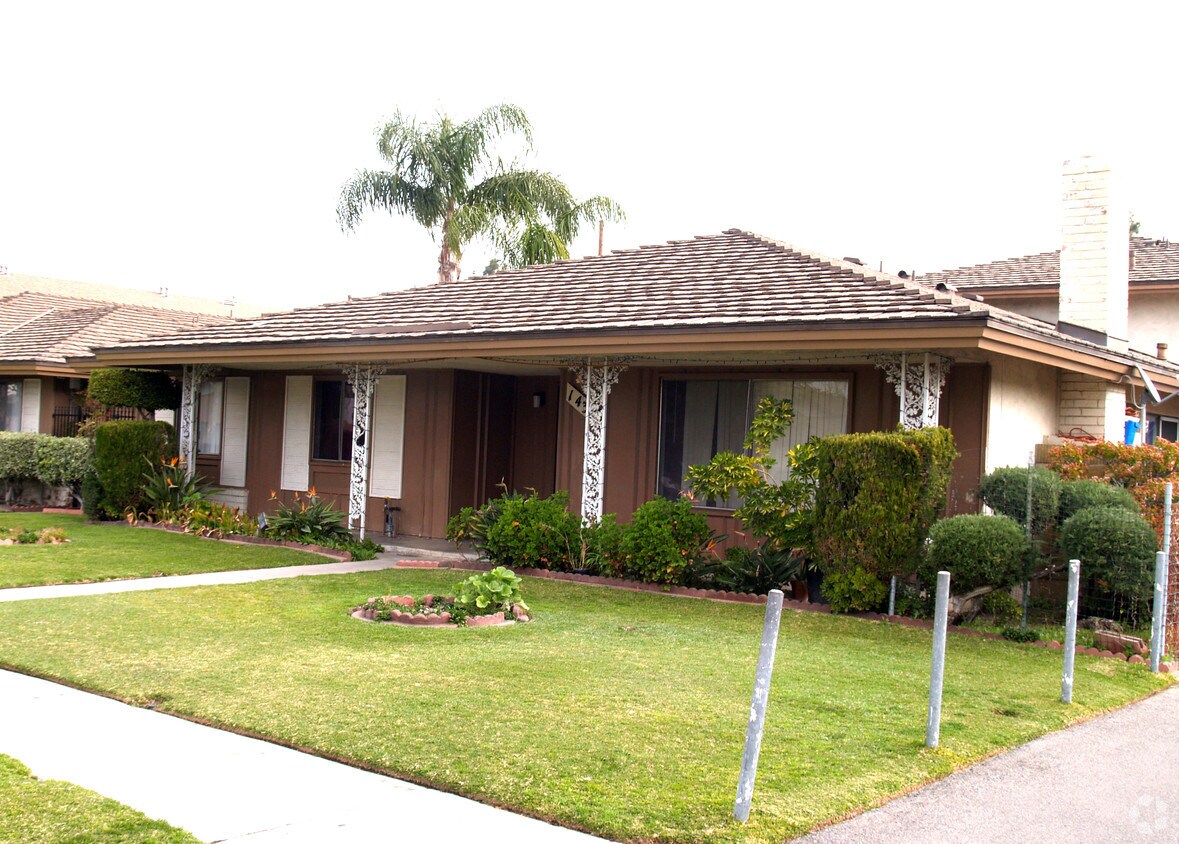 Foto principal - 1432 N Donacy Way