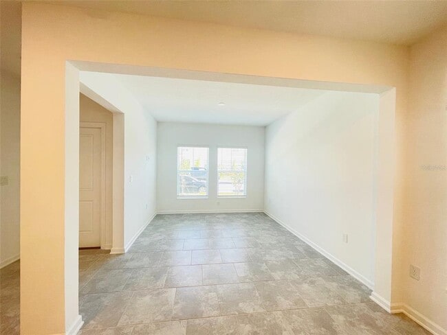 Building Photo - 6641 Willow View Ave