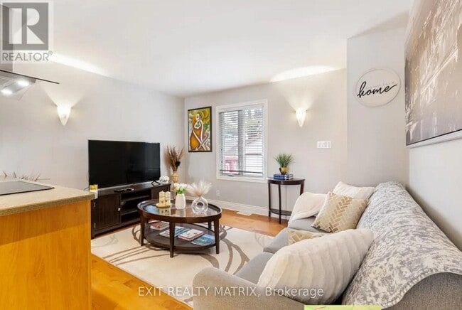 Photo du bâtiment - 848 Willow Ave