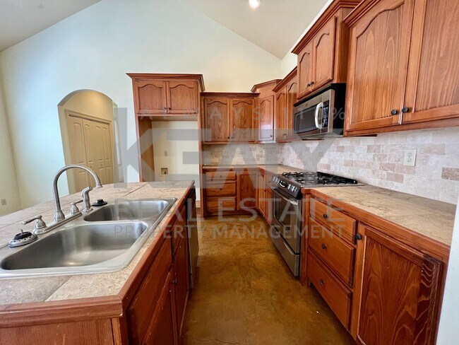 Foto del edificio - Beautiful Two Bedroom Home in Laffites Lan...
