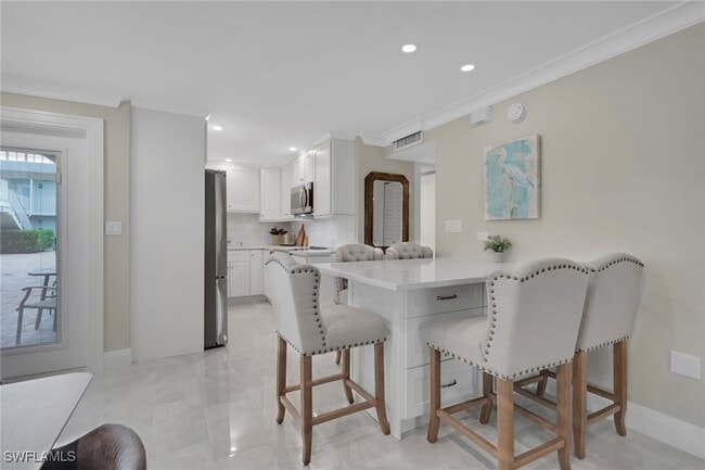 Foto del edificio - 642 12th Ave S