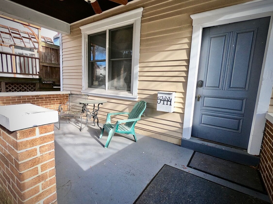 Photo - 5444 Claybourne St