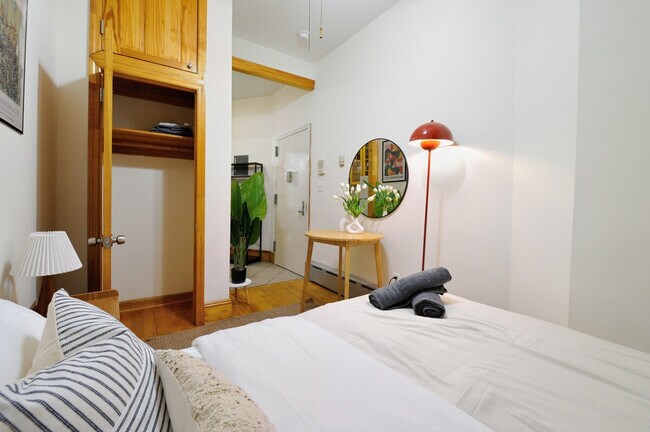 Foto del edificio - 301 E 63rd St