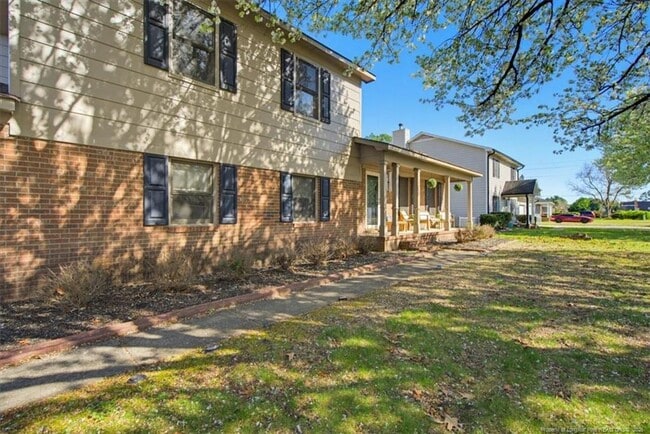 Foto del edificio - 1787 Hampton Oaks Dr