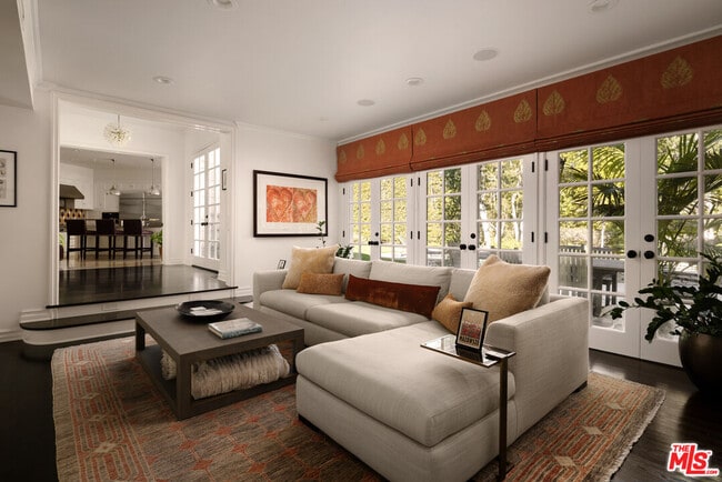 Foto del edificio - 12523 Helena St